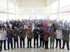 356 KPM Kecamatan Sidomulyo, Kabupaten Tenerima Kartu Kesejahteraan Sosial