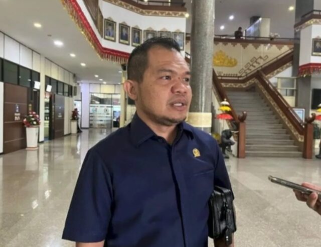 Screenshot_20251007_224817_WhatsApp